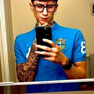 Meet your Posher, Marcos